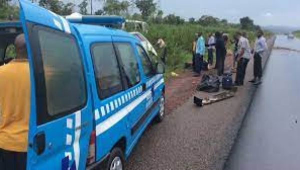 Nine die, 7 injured in Lagos-Abeokuta expressway crash 
